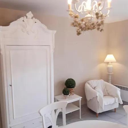 Holiday home Gites Entiers 